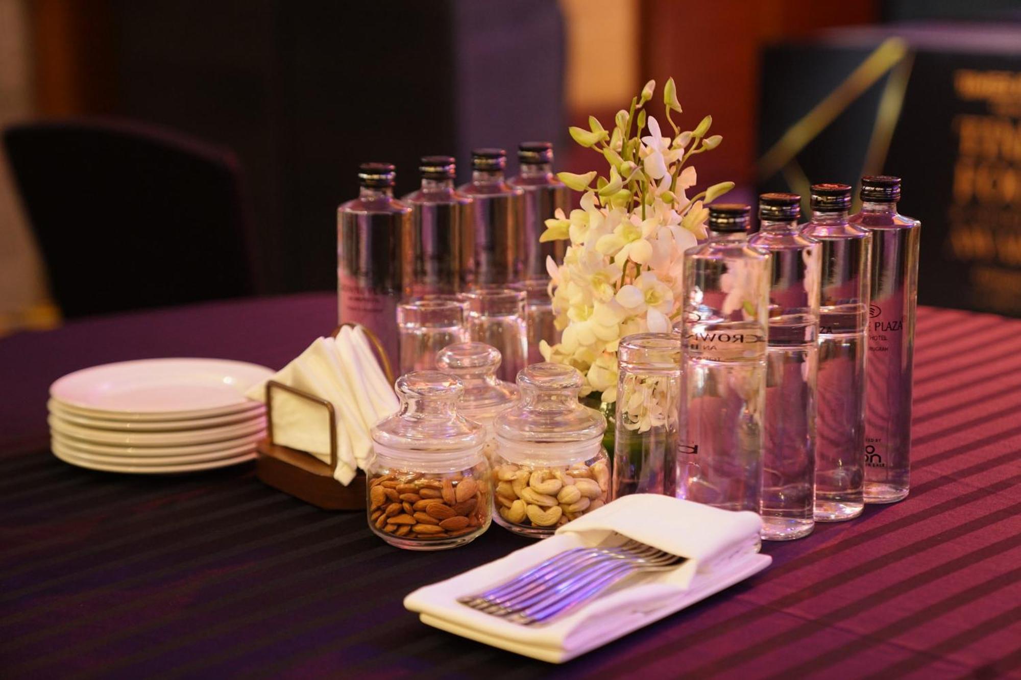 Crowne Plaza Today Gurugram By Ihg Гургаон Экстерьер фото