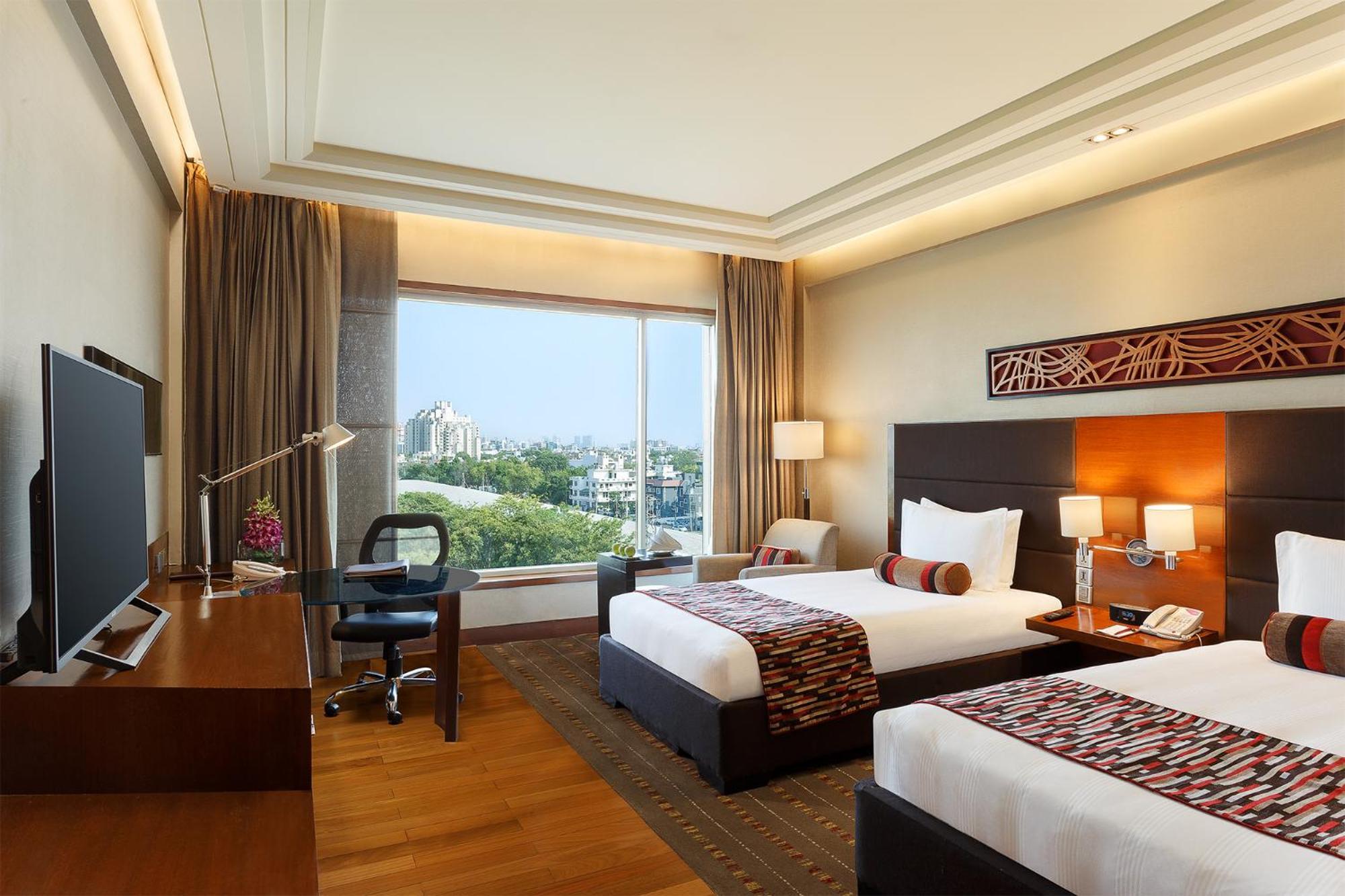 Crowne Plaza Today Gurugram By Ihg Гургаон Экстерьер фото